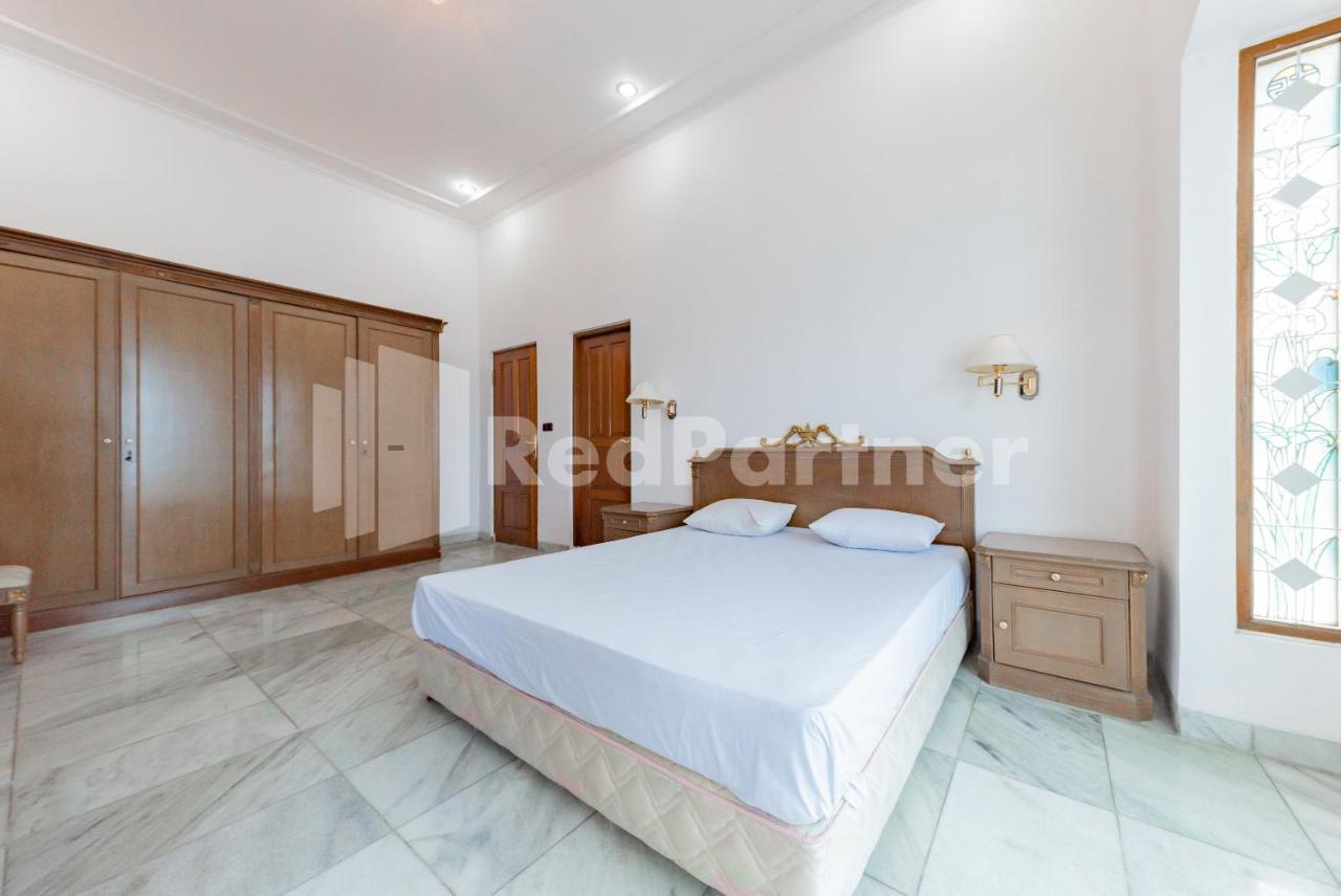 Biru Homestay Bandung Mitra Reddoorz Екстериор снимка