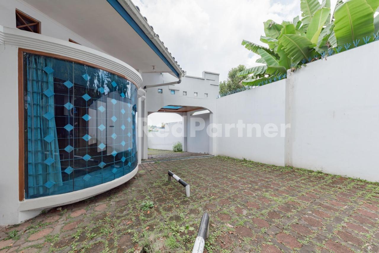Biru Homestay Bandung Mitra Reddoorz Екстериор снимка