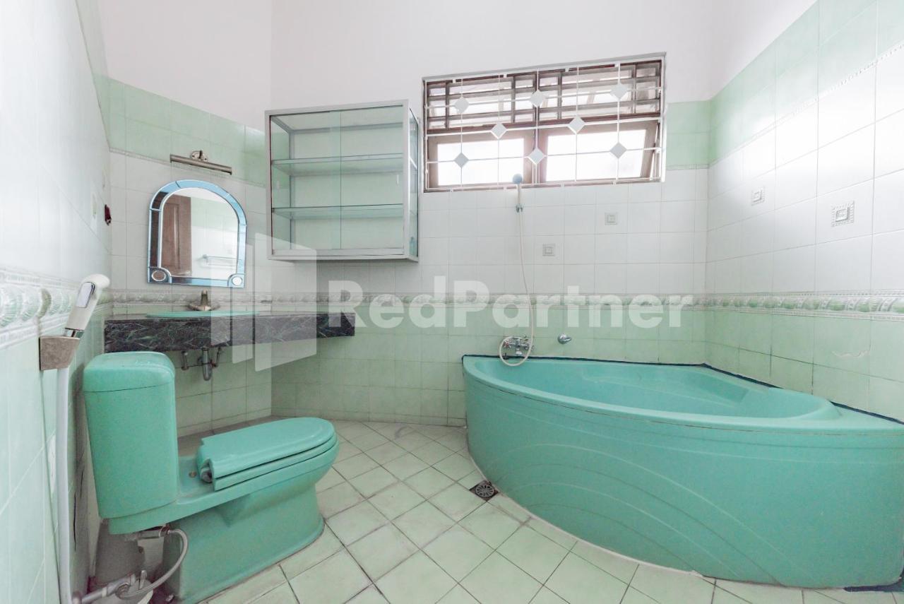 Biru Homestay Bandung Mitra Reddoorz Екстериор снимка